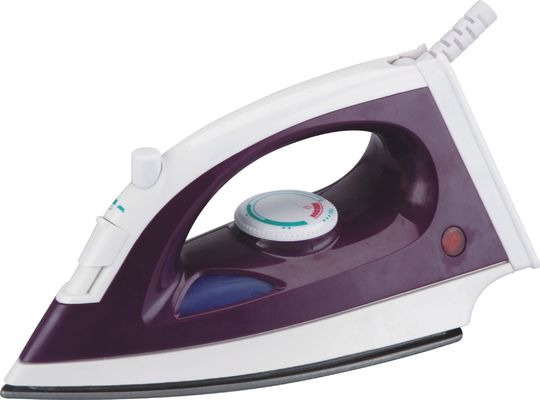 Ferramentação com ferro a vapor de 110-127/220-240V LM-788 e 20 g/min.